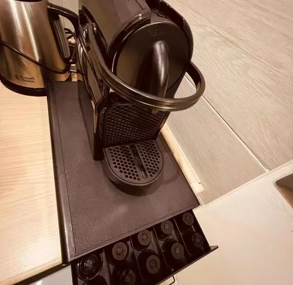 تختخواب و صبحانه La Piazzetta