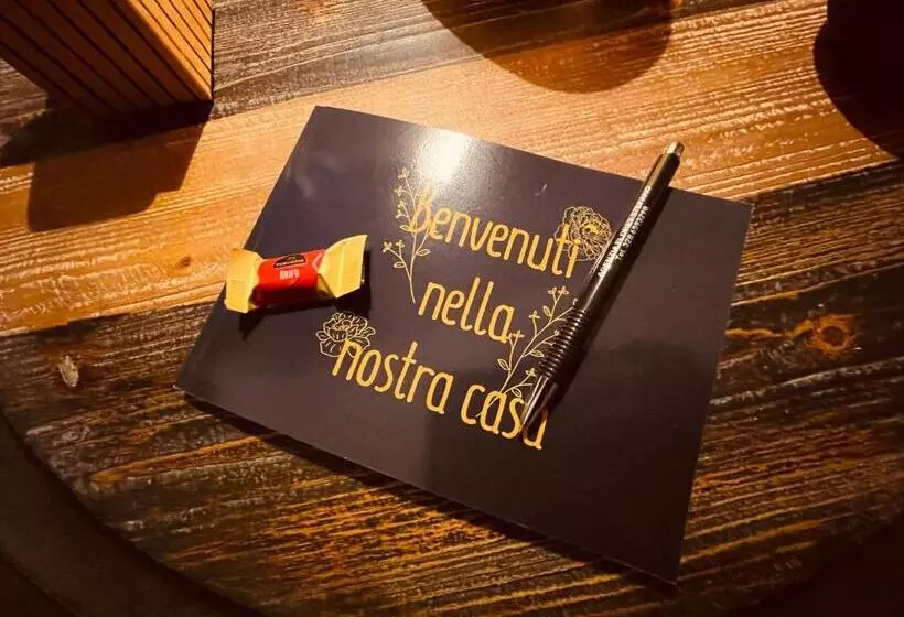 تختخواب و صبحانه La Piazzetta