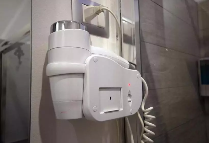 تختخواب و صبحانه La Piazzetta