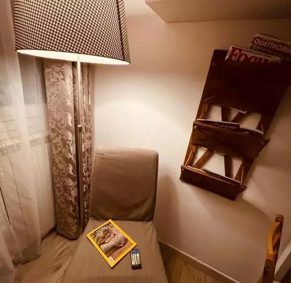 تختخواب و صبحانه La Piazzetta