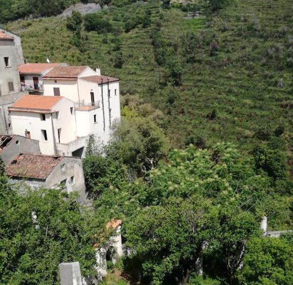 בית מלון כפרי B&b Montemare