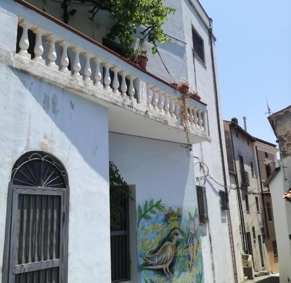 בית מלון כפרי B&b Montemare