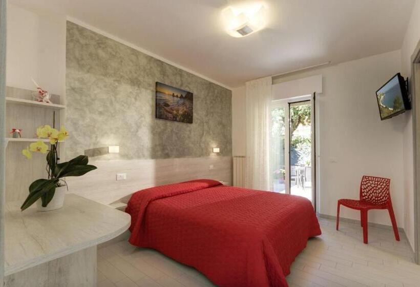 Bed and Breakfast Affittacamere I Principi Del Conero Cir 00041