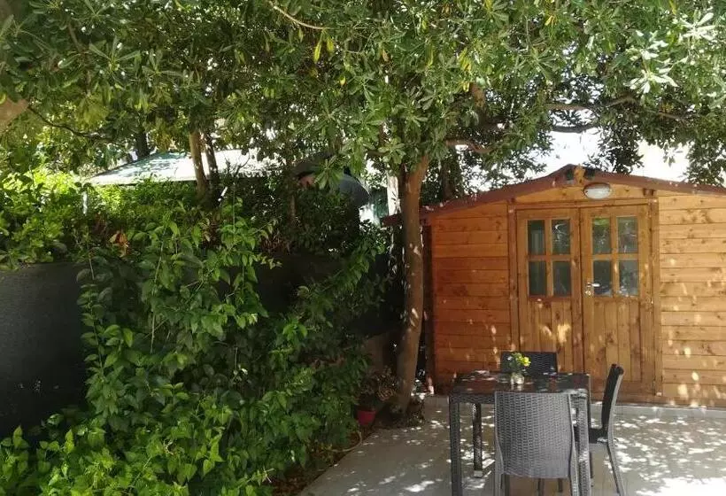 Aamiaismajoitus (B&B) Affittacamere I Principi Del Conero Cir 00041