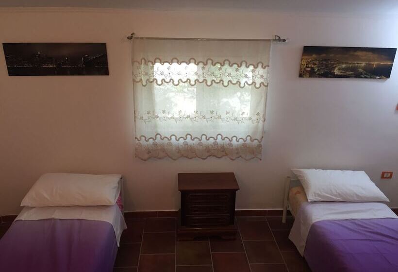 צימר Casale Rendine