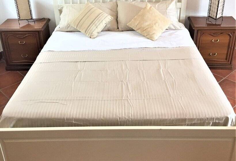 צימר Casale Rendine