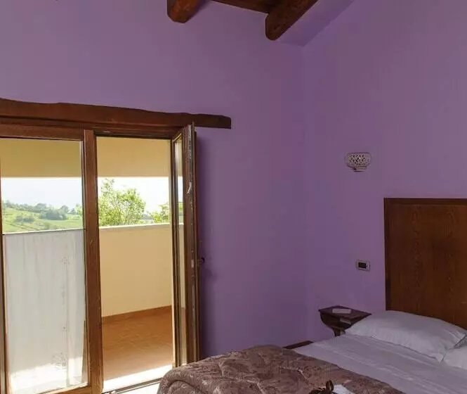 Aamiaismajoitus (B&B) Country House Domus Otium