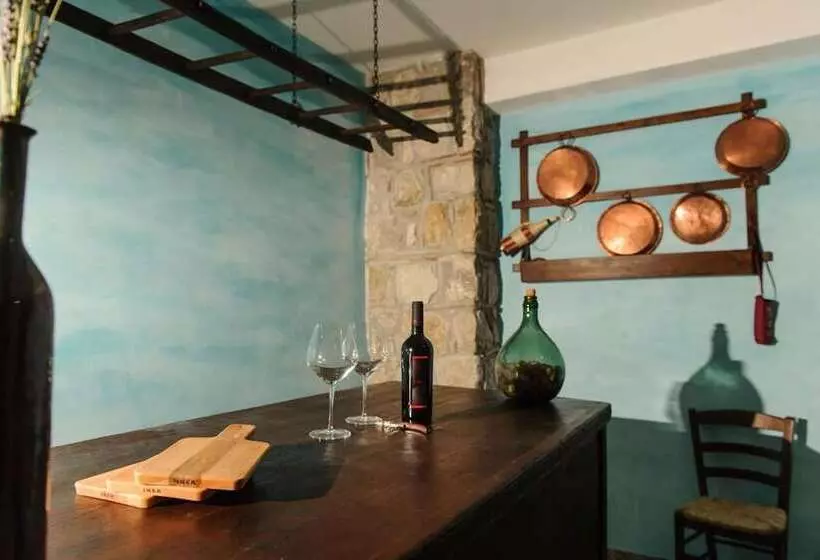 Aamiaismajoitus (B&B) Country House Domus Otium