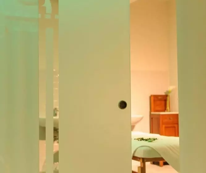 Aamiaismajoitus (B&B) Country House Domus Otium