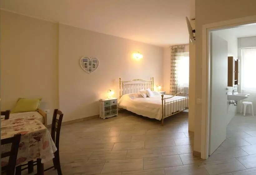ベッドアンドブレックファースト I Colli Del Garda
