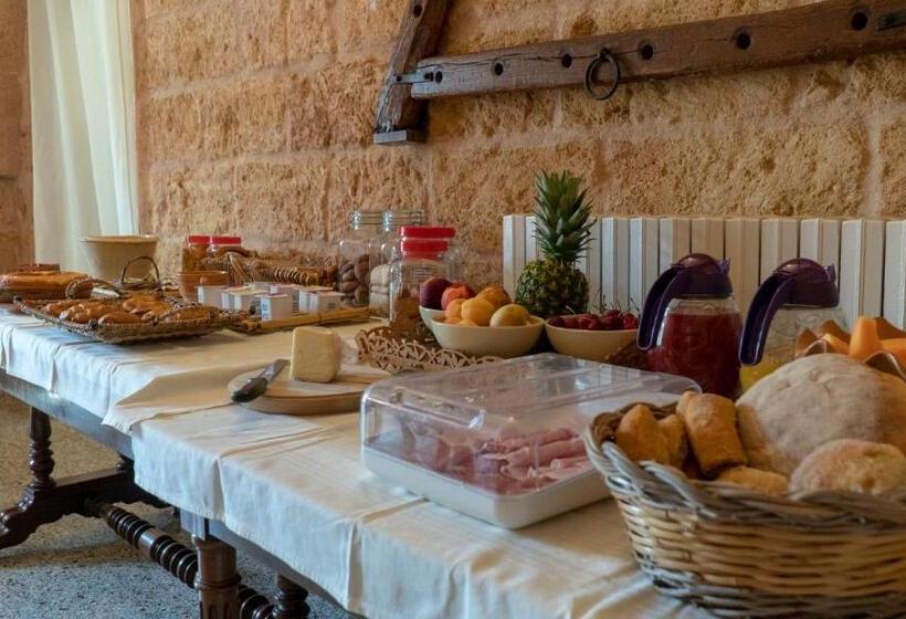 مبيت وإفطار La Vecchia Corte