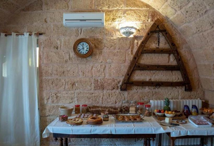 مبيت وإفطار La Vecchia Corte