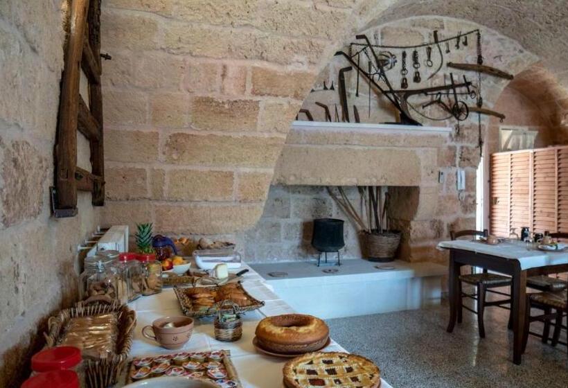 مبيت وإفطار La Vecchia Corte