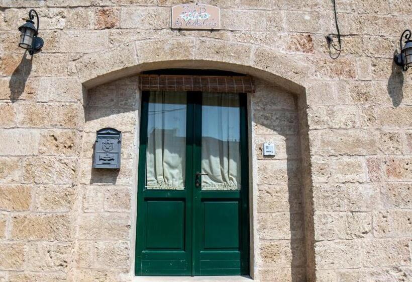 مبيت وإفطار La Vecchia Corte