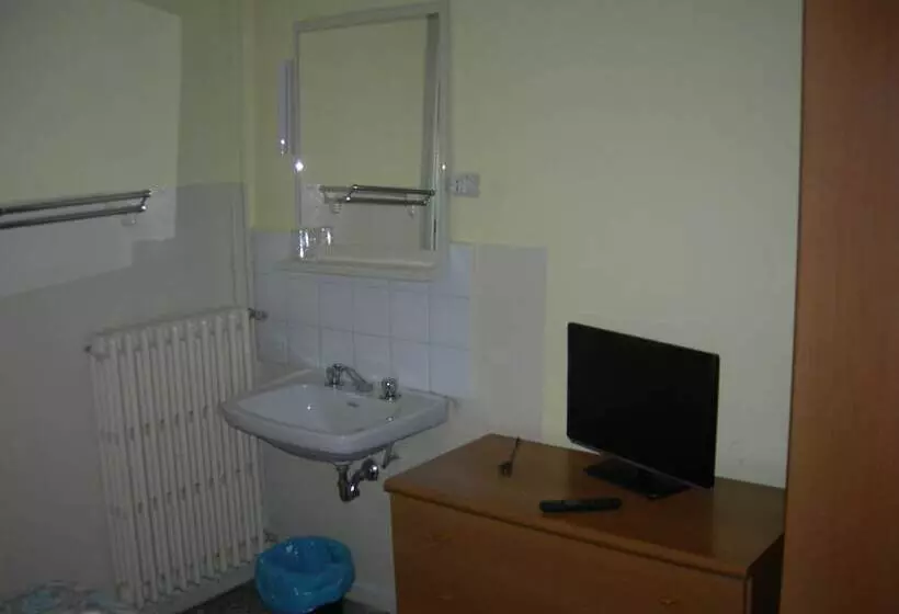 簡易ホテル Sirena