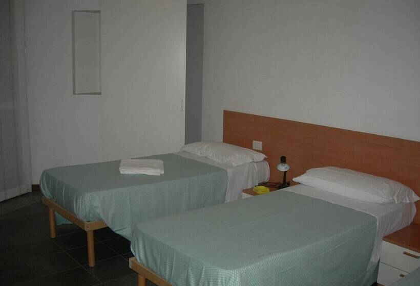 فندق فئة نجمة واحدة Sirena