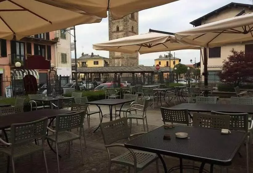 ホテル Albergo Montoso Ristorante