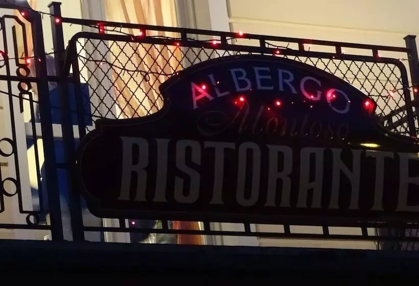 ホテル Albergo Montoso Ristorante