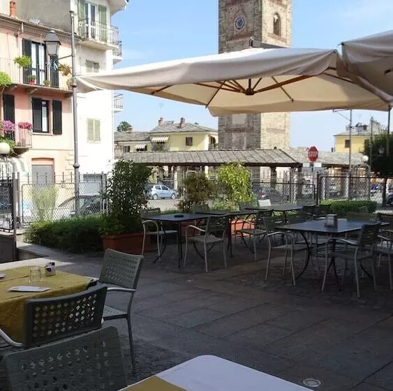 ホテル Albergo Montoso Ristorante