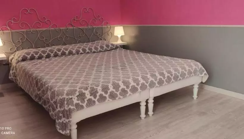 ホテル Guest House Bike & Relax Finale Ligure