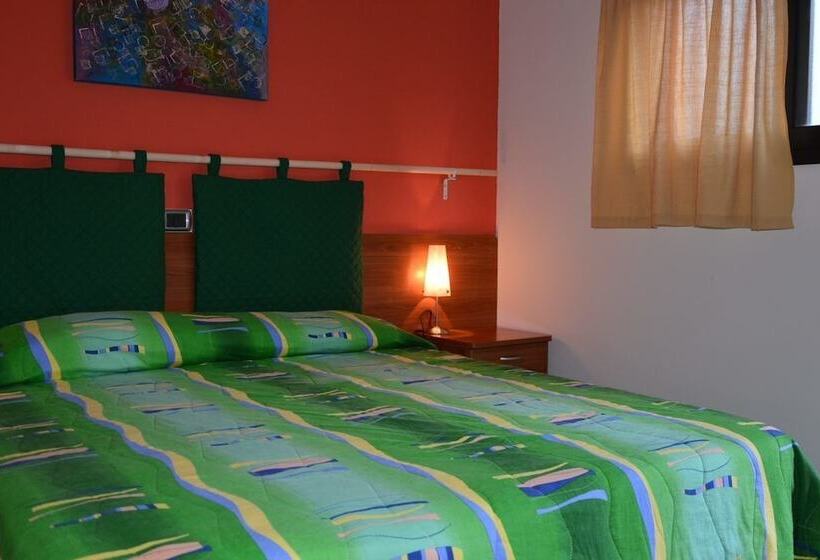 Hotel wiejski Agriturismo Sa Pramma