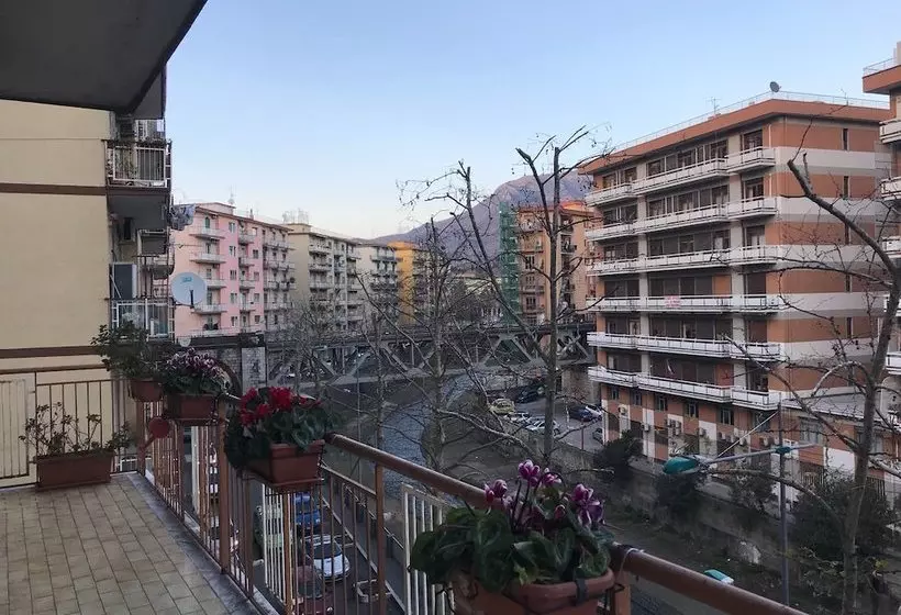 پانسیون Family And Friends