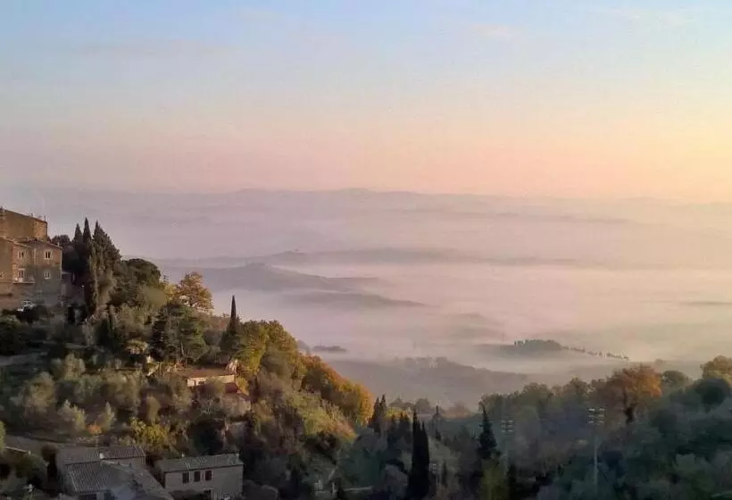 ペンション Tuscany View Montalcino