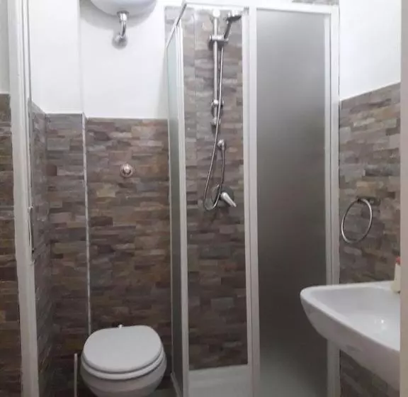 Majatalo Villa Dietro La Luna