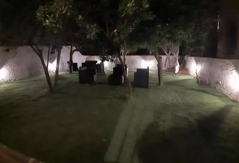 Majatalo Villa Dietro La Luna