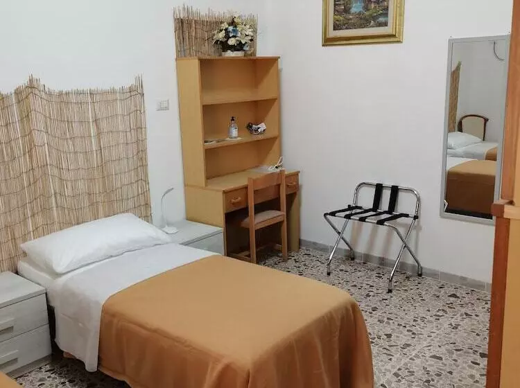 Aamiaismajoitus (B&B) Privacy & Relax In Sardegna