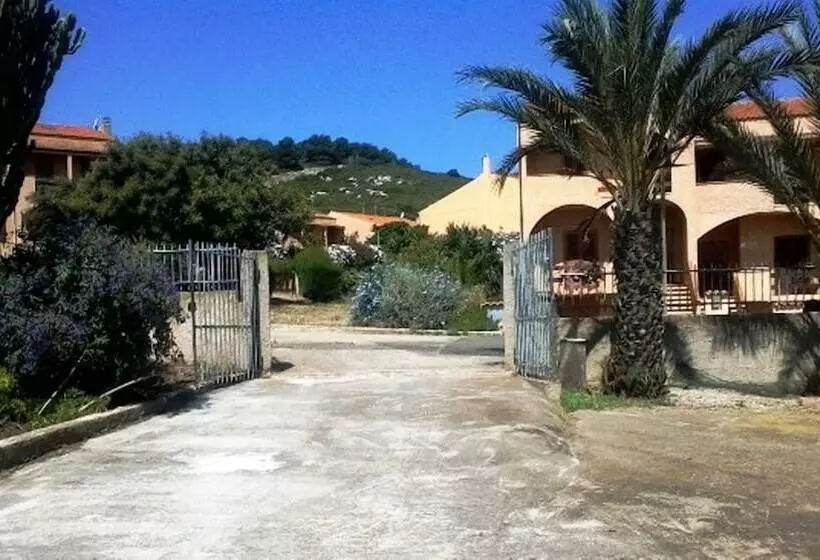 Aamiaismajoitus (B&B) Privacy & Relax In Sardegna