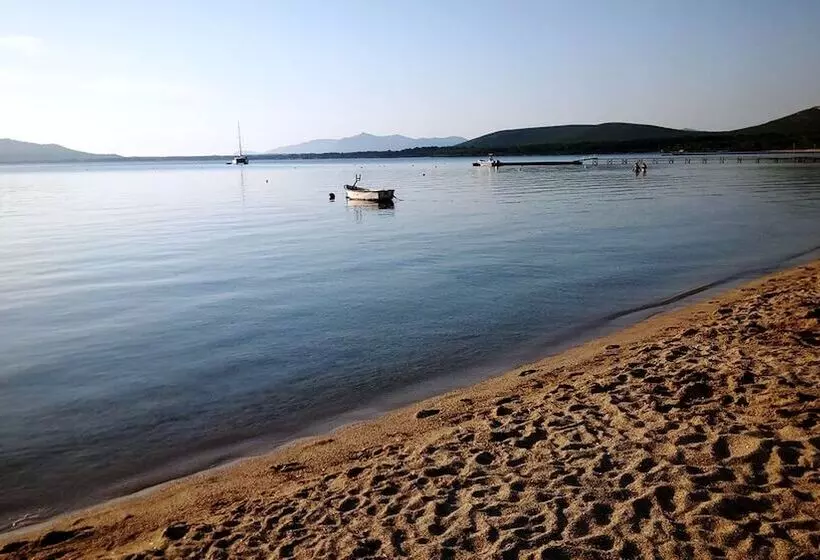 Aamiaismajoitus (B&B) Privacy & Relax In Sardegna