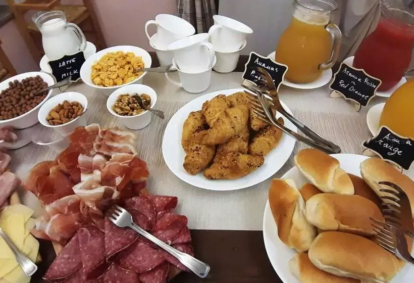 ホテル Monte Marsicano