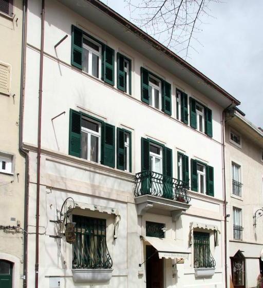 בית מלון כפרי Monte Marsicano