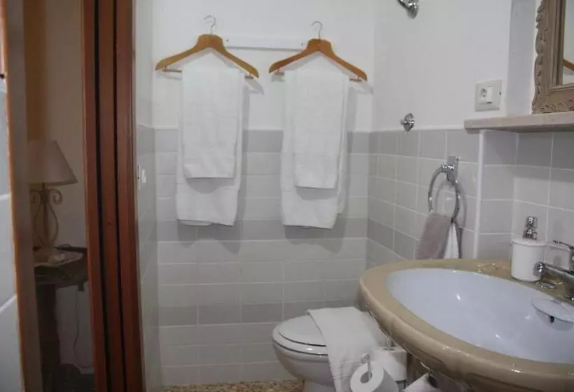 La Rocca Mia House B&b