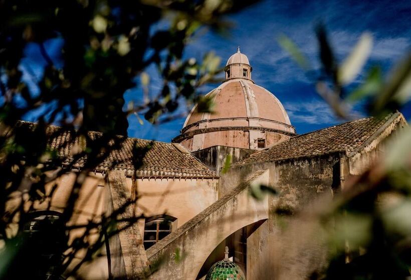 Le Cupole Suites & Apartments