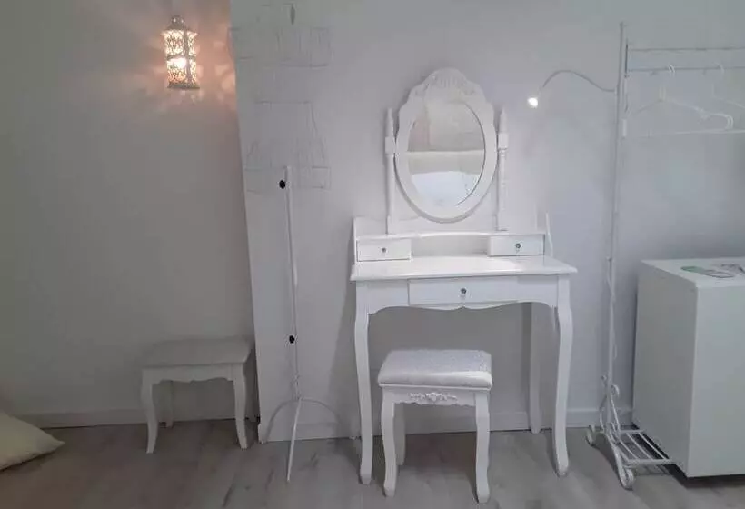 Majatalo Acquamarina B&b