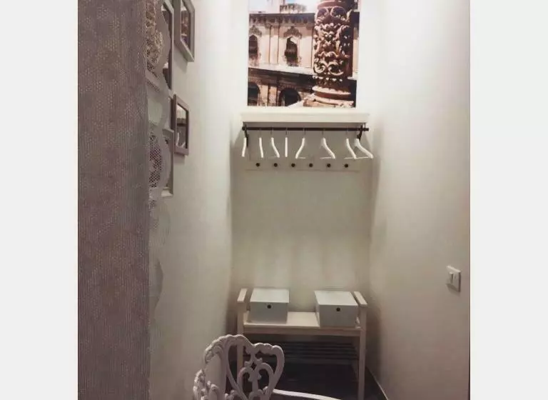 پانسیون Lilly S Home