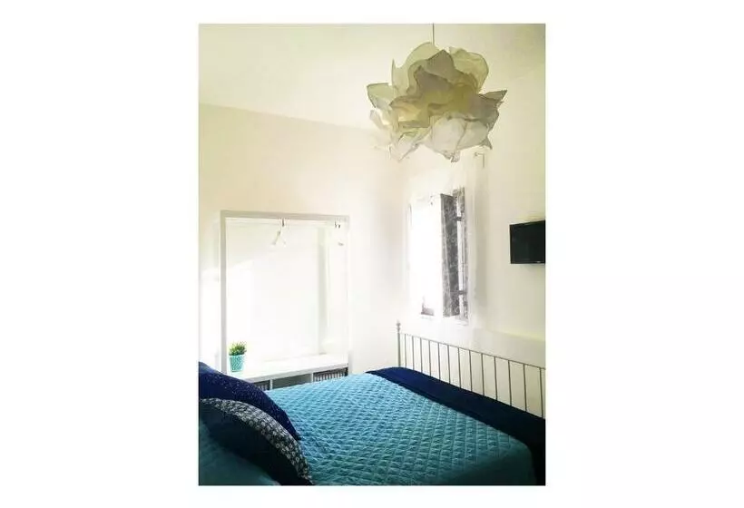 پانسیون Lilly S Home