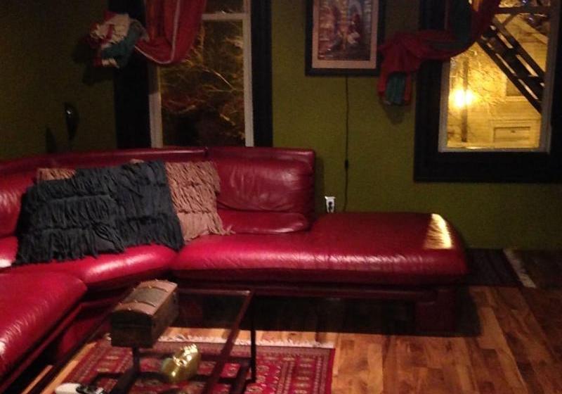 بنسيون Pilsen Roadhouse