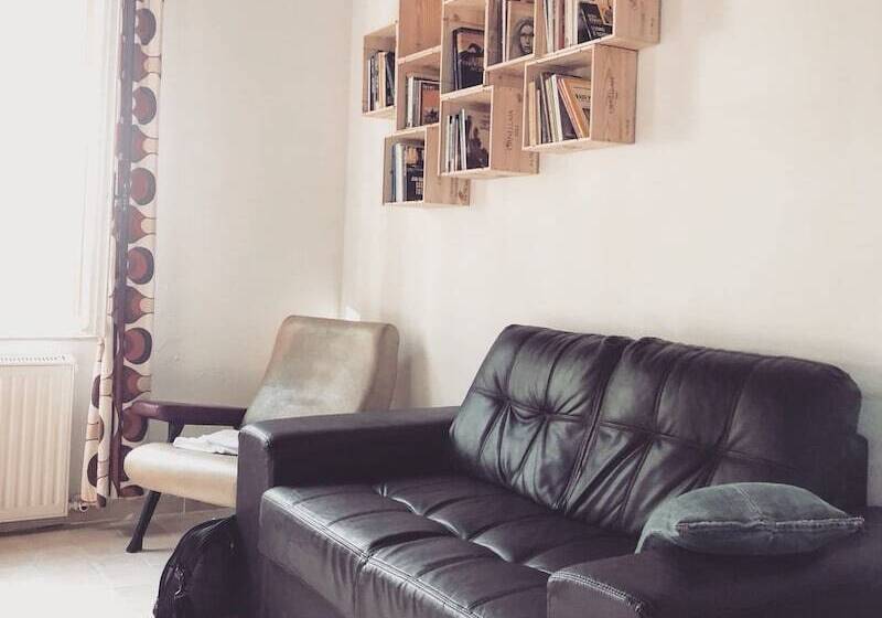 Tuscany Working Hostel