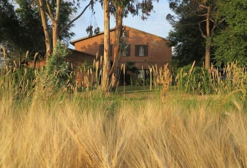 Tuscany Working Hostel