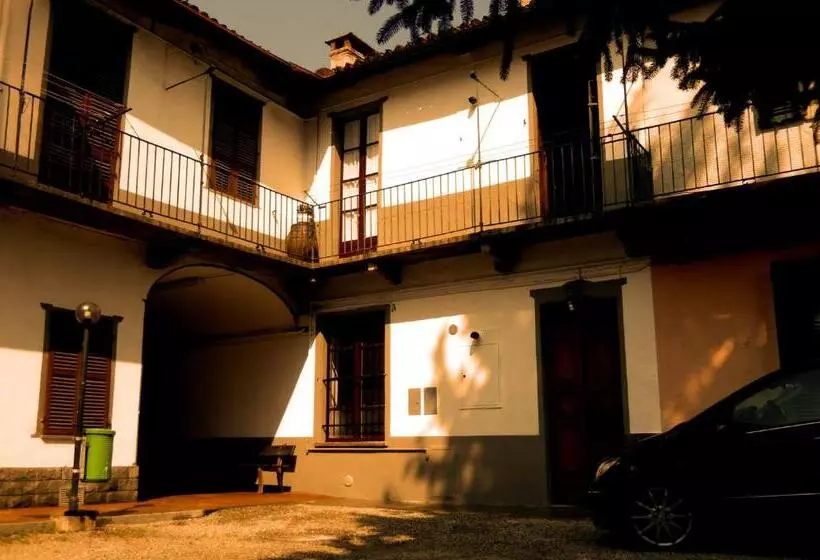 ベッドアンドブレックファースト Il Ghirovago