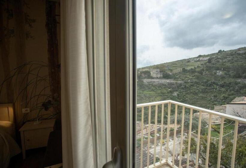 مبيت وإفطار La Casa Del Gelsomino