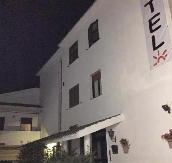 Hotelli Albergo Ristorante Bar Pizzeria La Lanterna