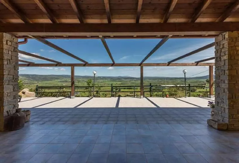 Maaseutuhotelli Cuaddus E Tellas