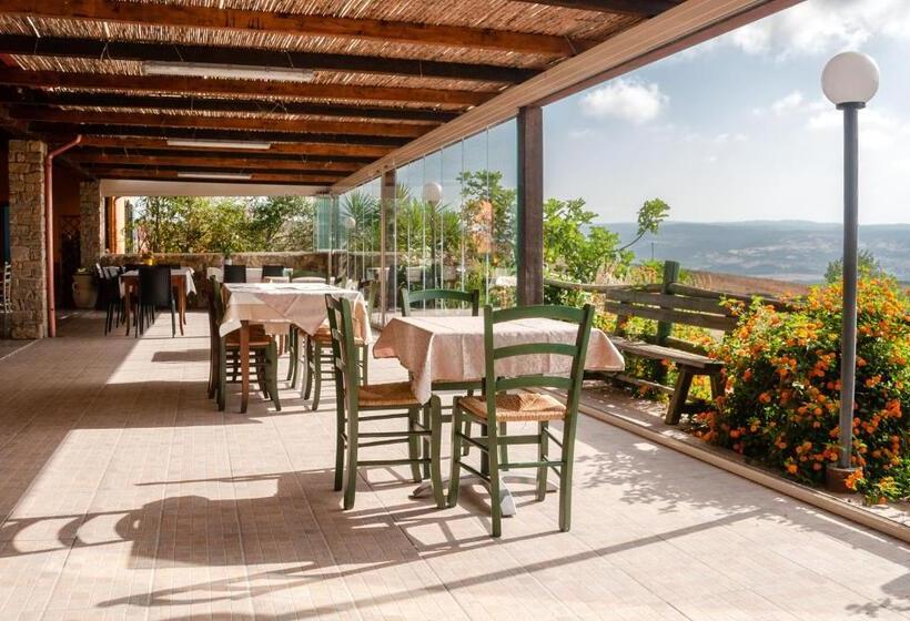 Hotel wiejski Cuaddus E Tellas