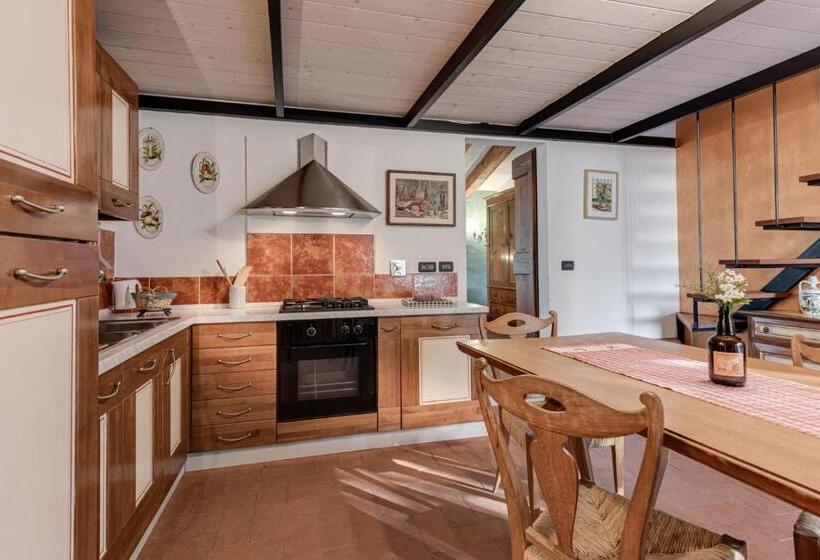 בית מלון כפרי Il Pintello Lo Scricciolo