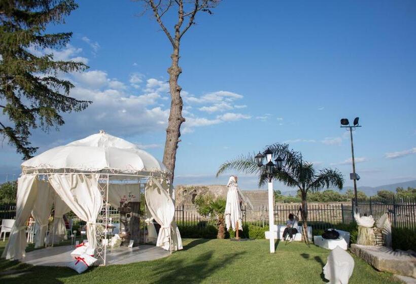 Il Postiglione Hotel   Sala Ricevimenti Minturno