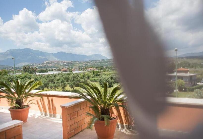 Il Postiglione Hotel   Sala Ricevimenti Minturno